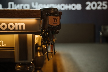 Стол / пирамида "Русский Гранд" (12 футов, 8 ног, 45мм камень) эмаль комбинированный, борта дуб, лузы премиум